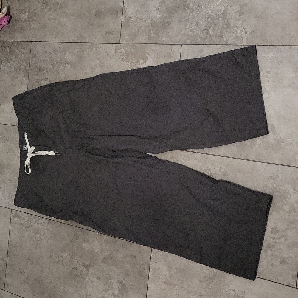 VUORI Ripstop Wide Leg Charcoal sz Large